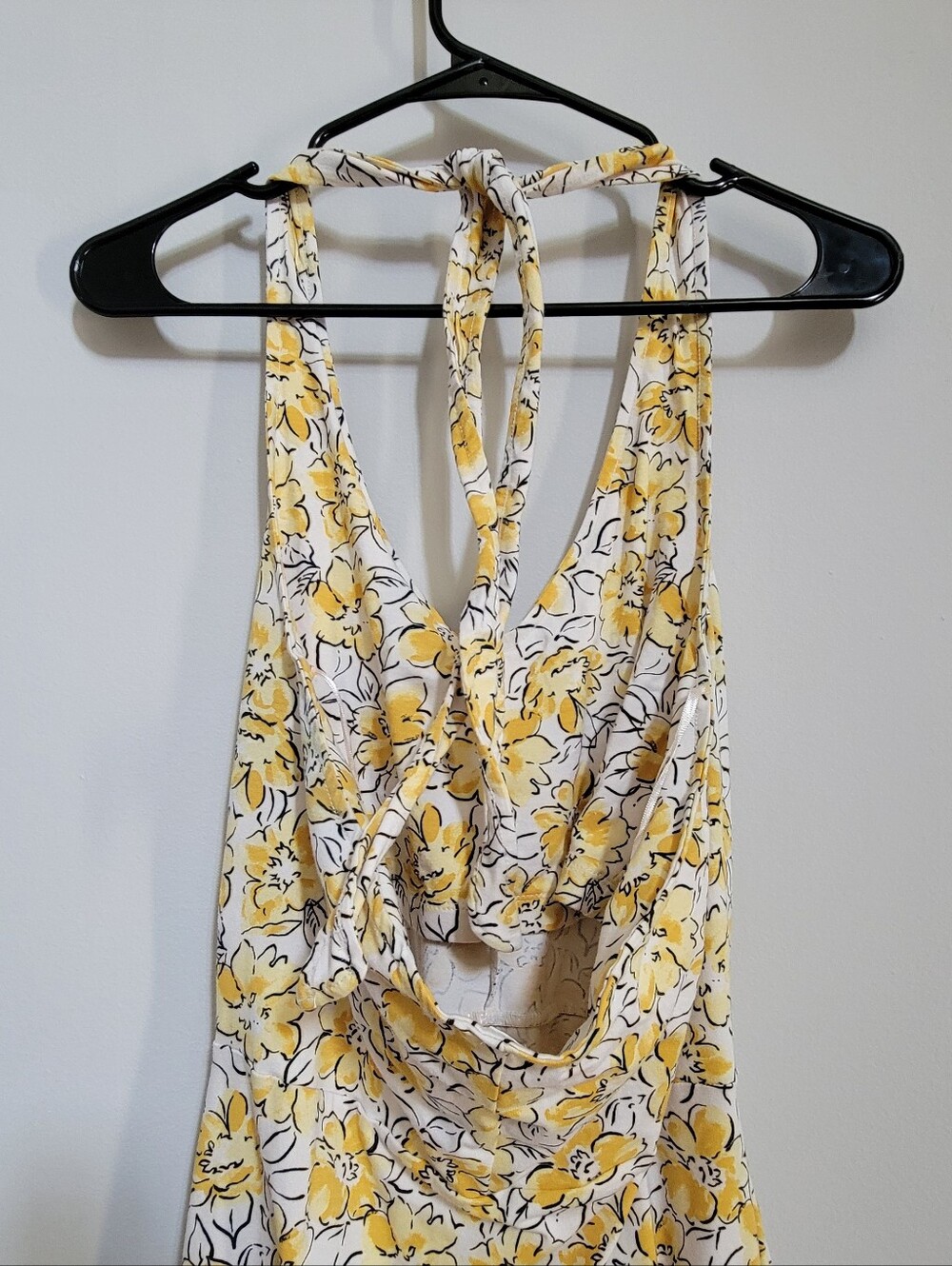 Pact Floral Butter Yellow Haltertop Midi Dress Women Size M Summer Flirty - Picture 6 of 8